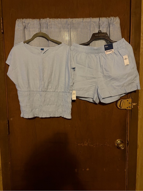 Old Navy Pants - Old Navy Blue High-Waist Elastic Shorts with Matching Smocked Open Back Top